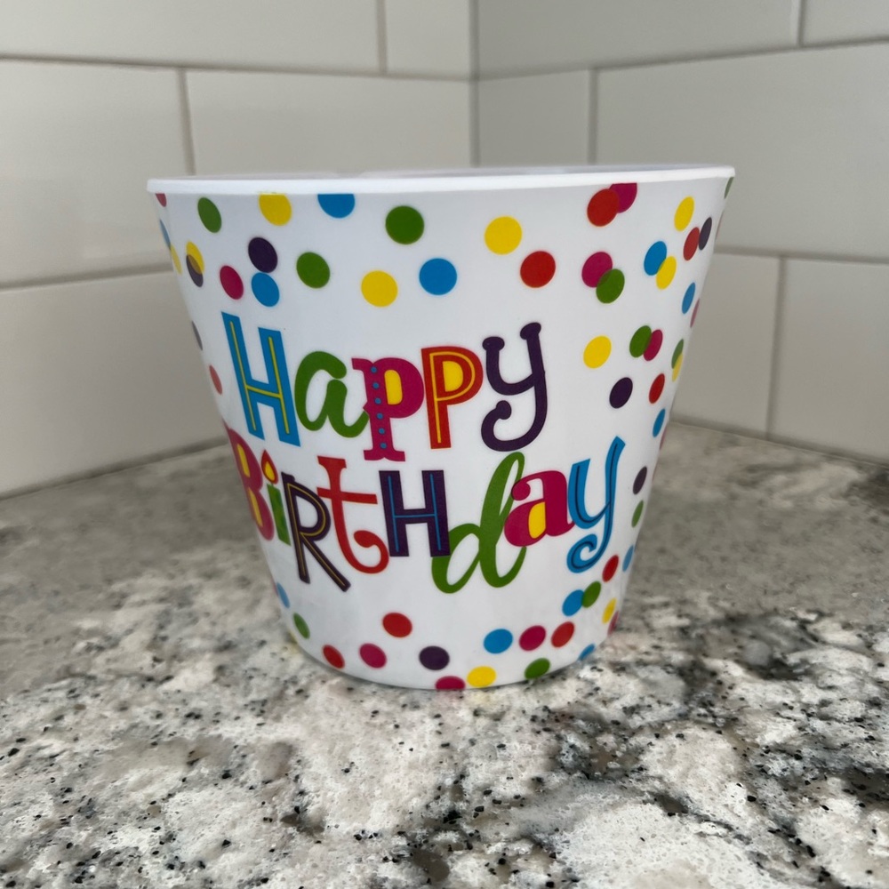 Happy Birthday Multicolor Party vase - Home Party Supplies